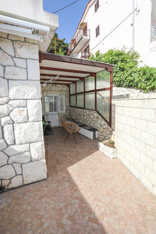 Adria Apartment ฮวาร์ ภายนอก รูปภาพ
