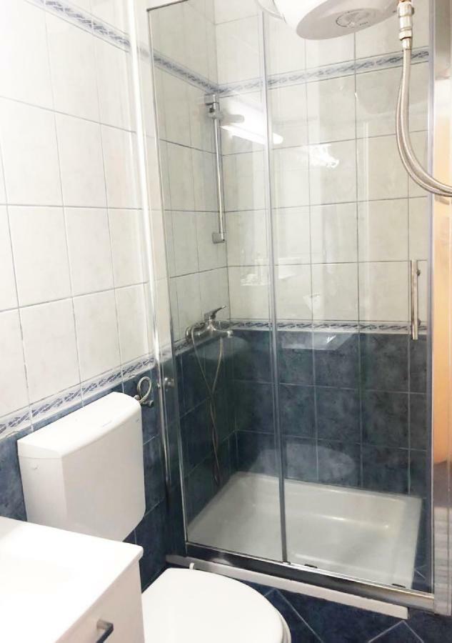 Adria Apartment ฮวาร์ ภายนอก รูปภาพ